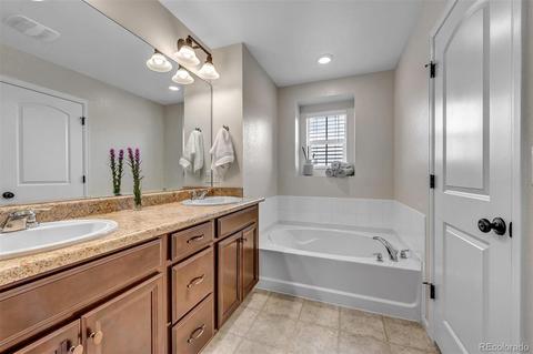 10839 E 25th Dr, Aurora, CO 80010 photo 10