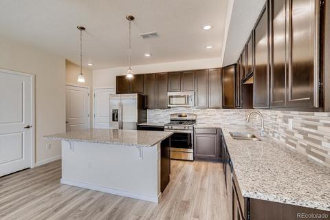 815 E 98th Ave #702, Thornton, CO 80229 photo 2