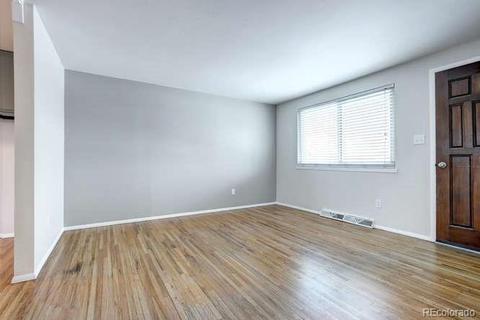 5347 Pierce St, Arvada, CO 80002 photo 3