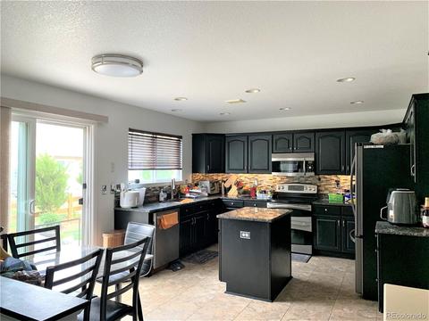 19925 E 58th Ave, Aurora, CO 80019 photo 5
