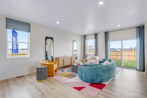 28201 E 4th Pl, Watkins, CO 80137 photo 5