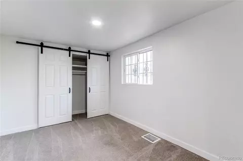 Bedroom - 637 Stuart St, Denver, CO 80204 photo 1 of 5