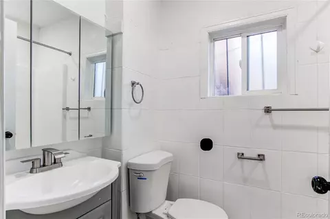 Bath - 637 Stuart St, Denver, CO 80204 photo 1 of 4