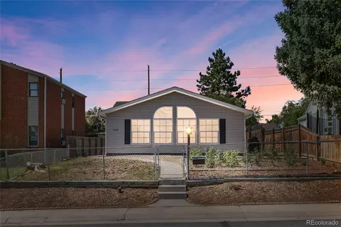 1061 S Quitman St, Denver, CO 80219
