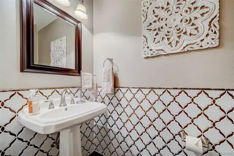 8754 E Phillips Pl, Centennial, CO 80112 photo 10