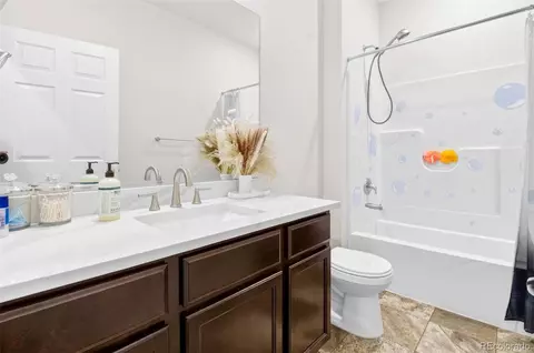 Bath - 1072 Cable St, Brighton, CO 80603 photo 1 of 2
