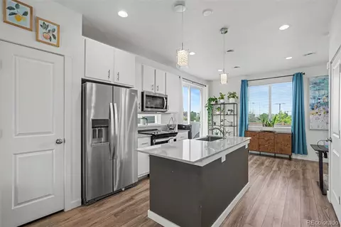 Kitchen - 18262 E 49th Pl, Denver, CO 80249 photo 3 of 5