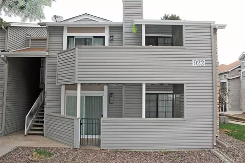 922 S Walden St #101, Aurora, CO 80017