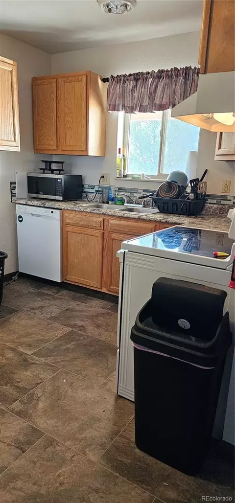 708 W 1st Ave, Kit Carson, CO 80825 photo 18