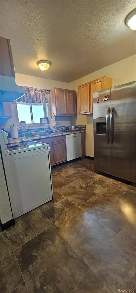 708 W 1st Ave, Kit Carson, CO 80825 photo 8