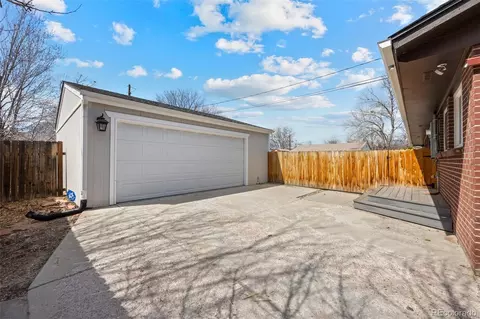 Exterior - 6113 Gray St, Arvada, CO 80003 photo 5 of 7