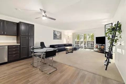 580 S Clinton St #9B, Denver, CO 80247