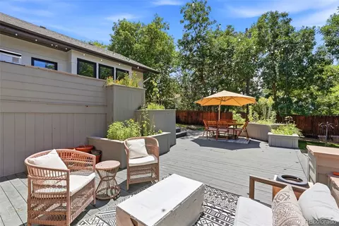 Exterior - 434 E Lake Pl, Littleton, CO 80121 photo 5 of 8