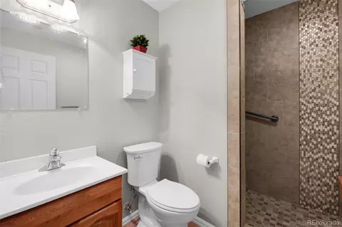 Bath - 8965 Theriot Rd, Peyton, CO 80831 photo 5 of 5
