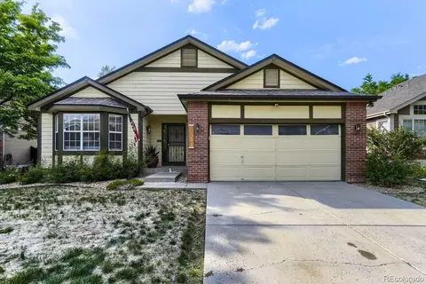19091 E Chenango Cir, Aurora, CO 80015