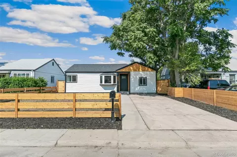 1657 Macon St, Aurora, CO 80010