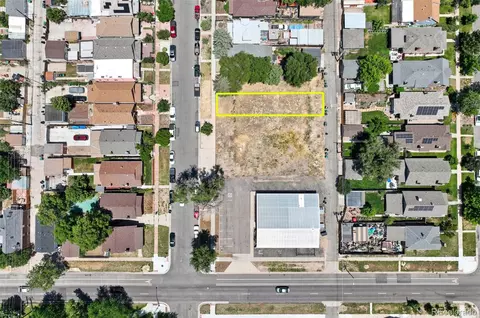 3222 N High St, Denver, CO 80205