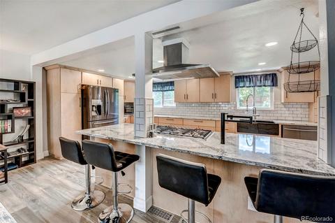 7064 S Grape Way, Centennial, CO 80122 photo 6
