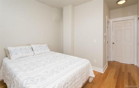 3045 Curtis St, Denver, CO 80205 photo 9