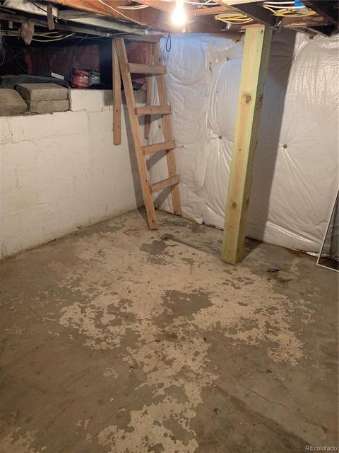 3045 Curtis St, Denver, CO 80205 photo 18