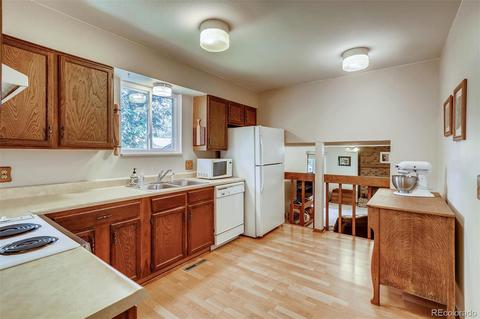 6345 Depew Ct, Arvada, CO 80003 photo 3