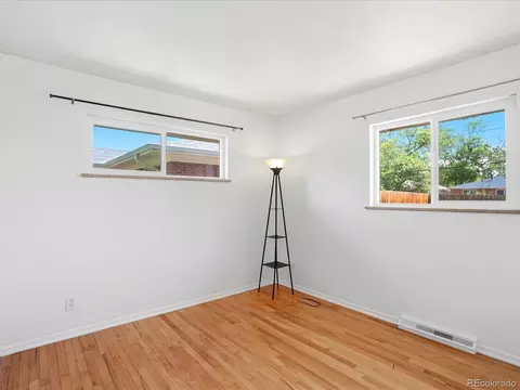 Bedroom - 2010 Kendall St, Edgewater, CO 80214 photo 3 of 4