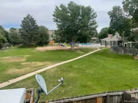912 S Peoria St, Aurora, CO 80012
