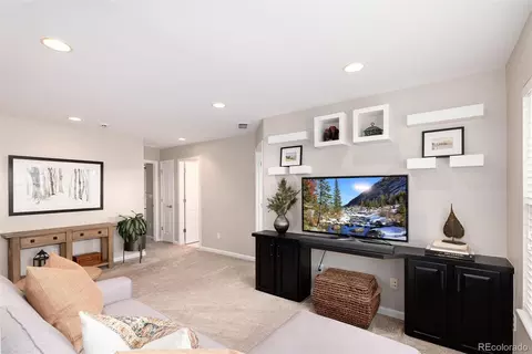 27263 Euclid Dr, Aurora, CO 80016 photo 32