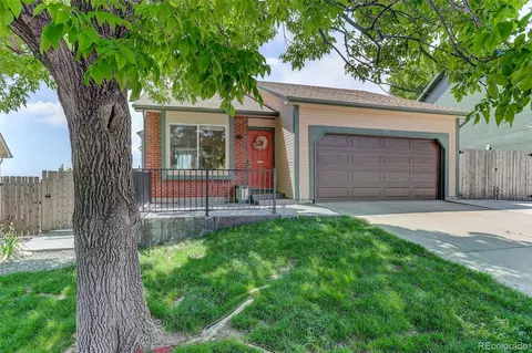 392 Eisenhower Dr, Louisville, CO 80027