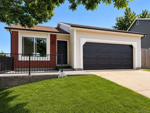 392 Eisenhower Dr, Louisville, CO 80027