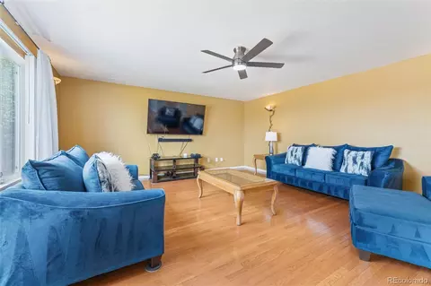 18871 E Dickenson Dr, Aurora, CO 80013 photo 7