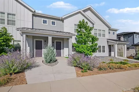 8830 Fraser River Loop, Littleton, CO 80125