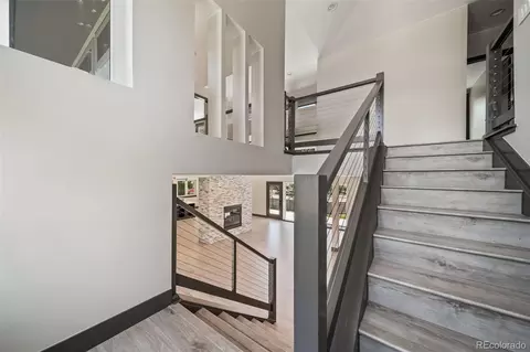 Entry Way - 1400 Lodge Ln, Boulder, CO 80303 photo 1 of 4