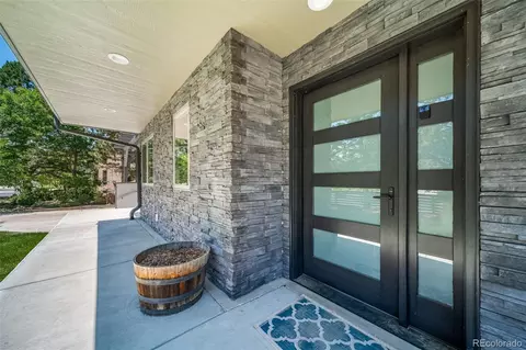 Exterior - 1400 Lodge Ln, Boulder, CO 80303 photo 2 of 3