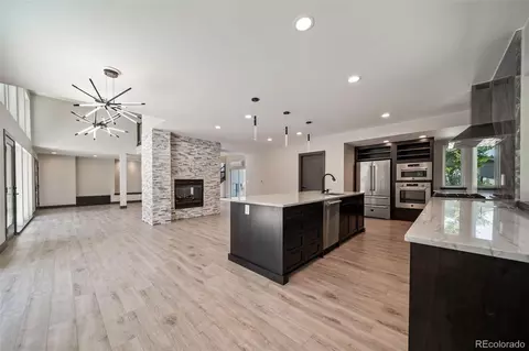 Living - 1400 Lodge Ln, Boulder, CO 80303 photo 6 of 7
