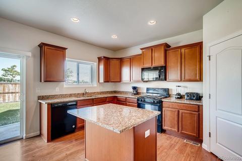 4687 E 95th Dr, Thornton, CO 80229 photo 9