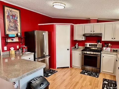 10556 Bald Eagle Cir, Longmont, CO 80504 photo 5