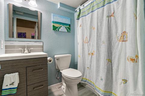 25461 E 2nd Pl, Aurora, CO 80018 photo 32