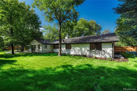 Exterior - 3080 E Flora Pl, Denver, CO 80210 photo 6 of 7