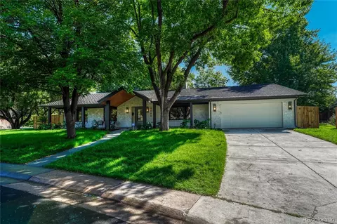 Exterior - 3080 E Flora Pl, Denver, CO 80210 photo 3 of 7