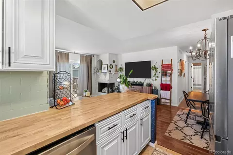 Kitchen - 9901 Evans Ave #20D, Denver, CO 80247 photo 6 of 7