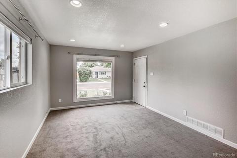 1091 Wheeling St, Aurora, CO 80011 photo 7