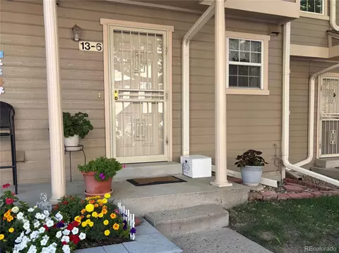 1818 S Quebec Way #6, Denver, CO 80231