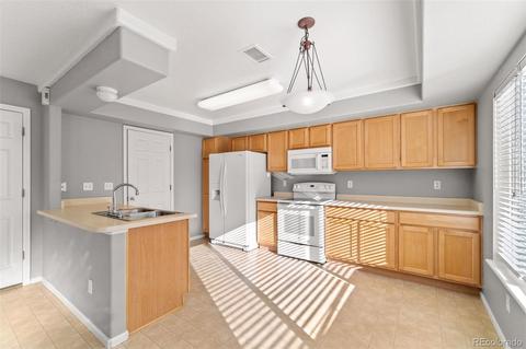 21530 E 40th Pl, Denver, CO 80249 photo 10