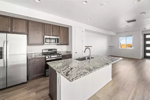 Kitchen - 5332 13th St, Longmont, CO 80504 photo 3 of 3