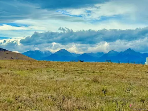 135 Fawn St, Westcliffe, CO 81252