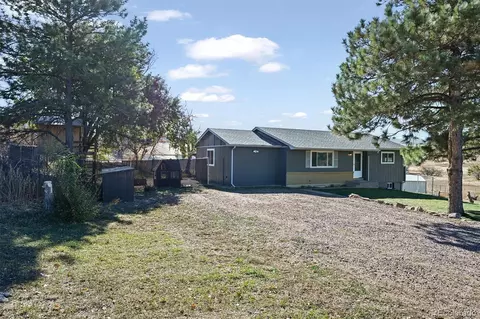 Exterior - 3237 Haystack Rd, Castle Rock, CO 80104 photo 5 of 6