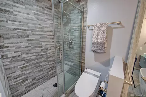 Bath - 705 Cedar Dr, Frederick, CO 80530 photo 2 of 7