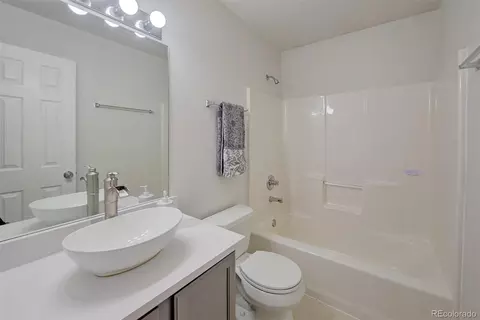 Bath - 705 Cedar Dr, Frederick, CO 80530 photo 5 of 7