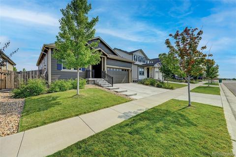 2072 S Cathay Way, Aurora, CO 80013 photo 2